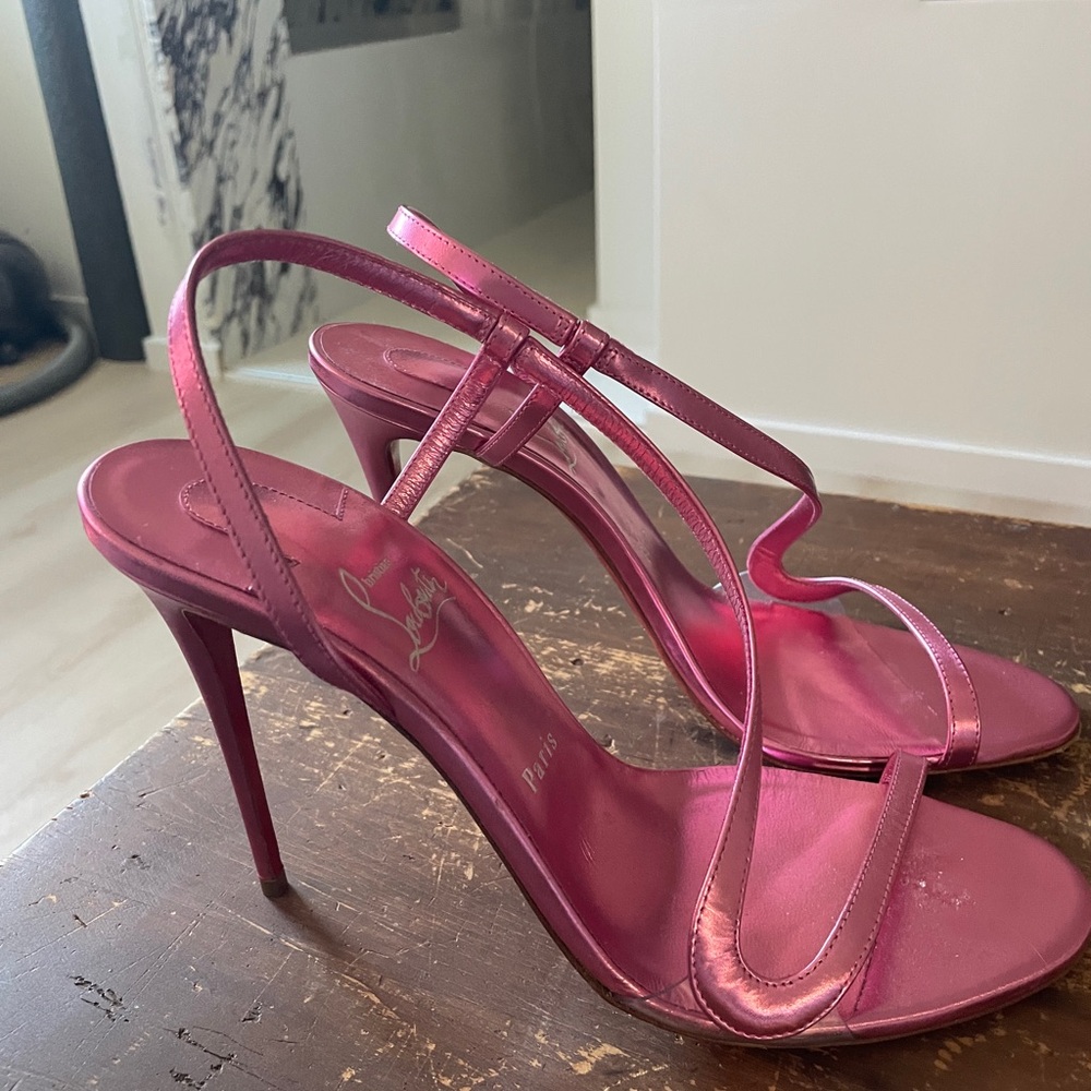 Metallic Pink Louboutin heels